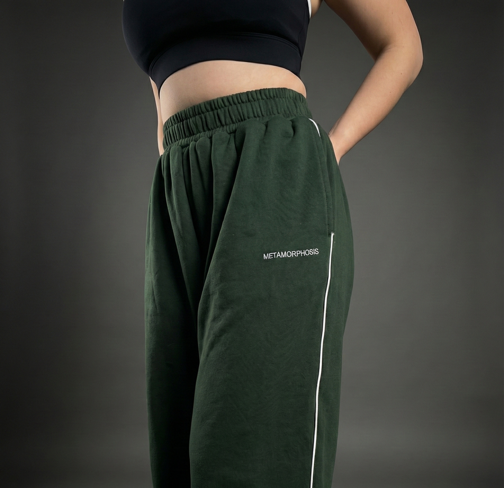 The Chrysalis Oversized Sweatpant in Forest Green